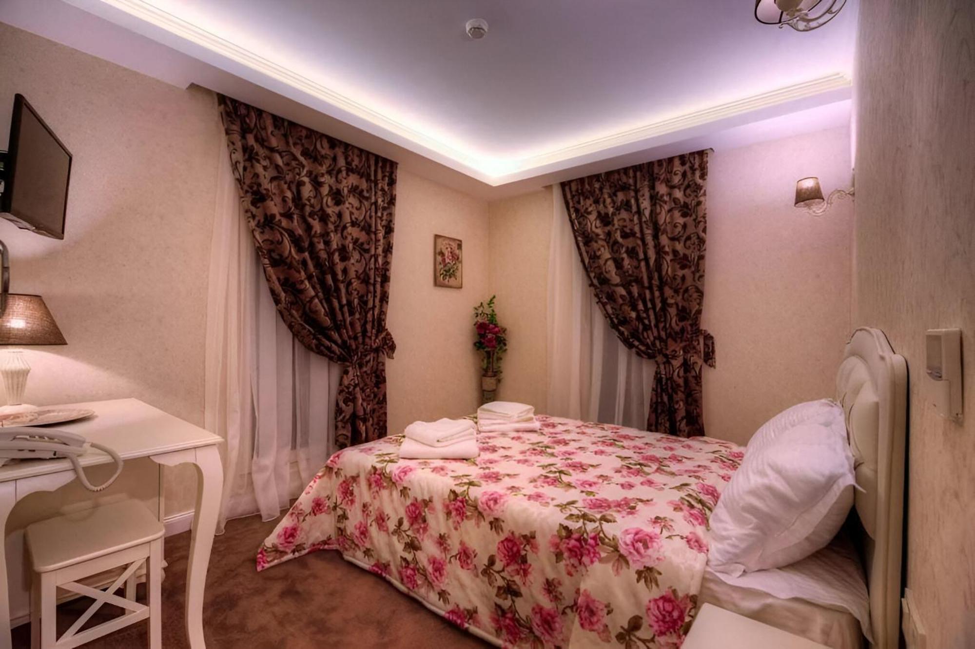 Family Hotel Agoncev Sofia Buitenkant foto