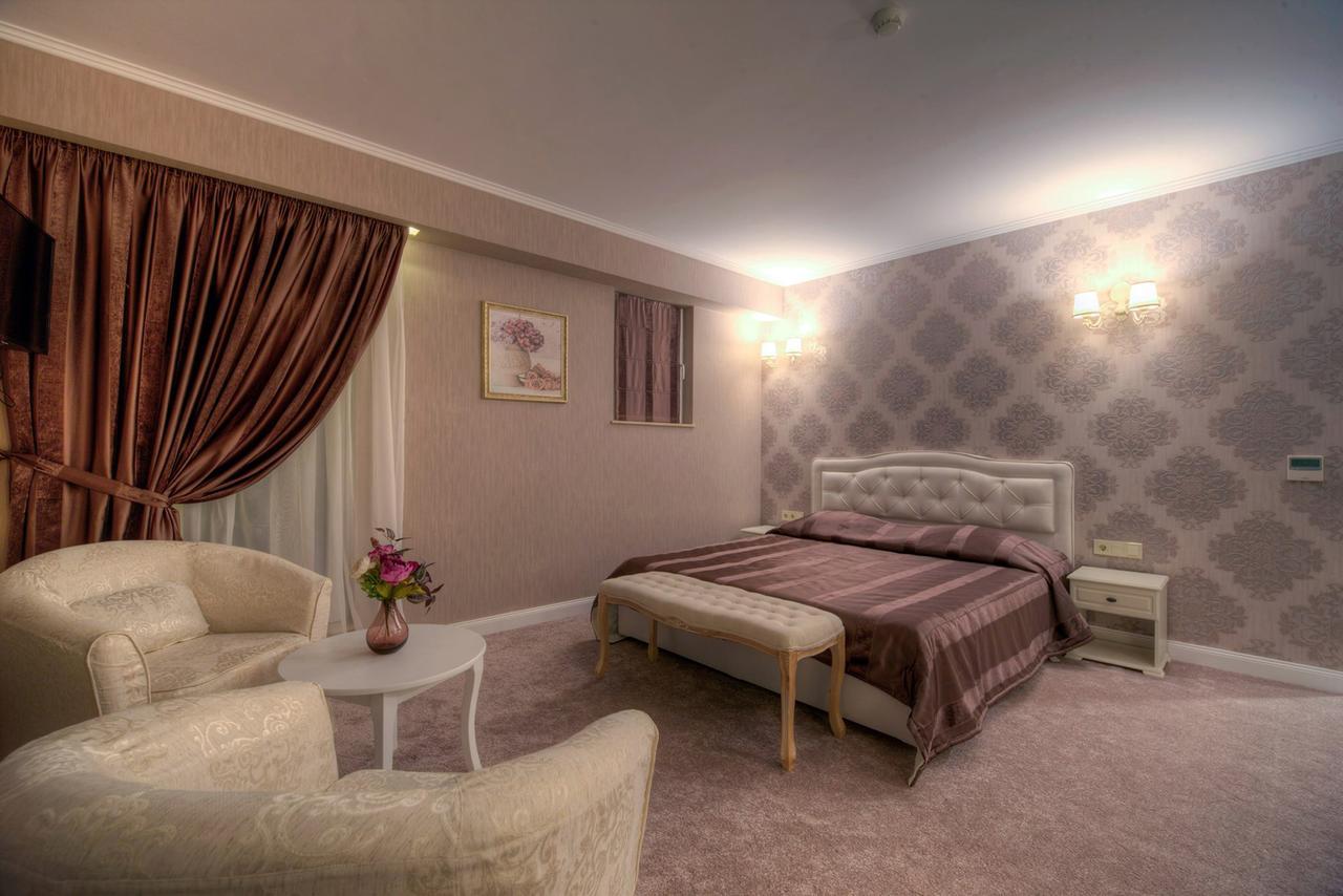 Family Hotel Agoncev Sofia Buitenkant foto
